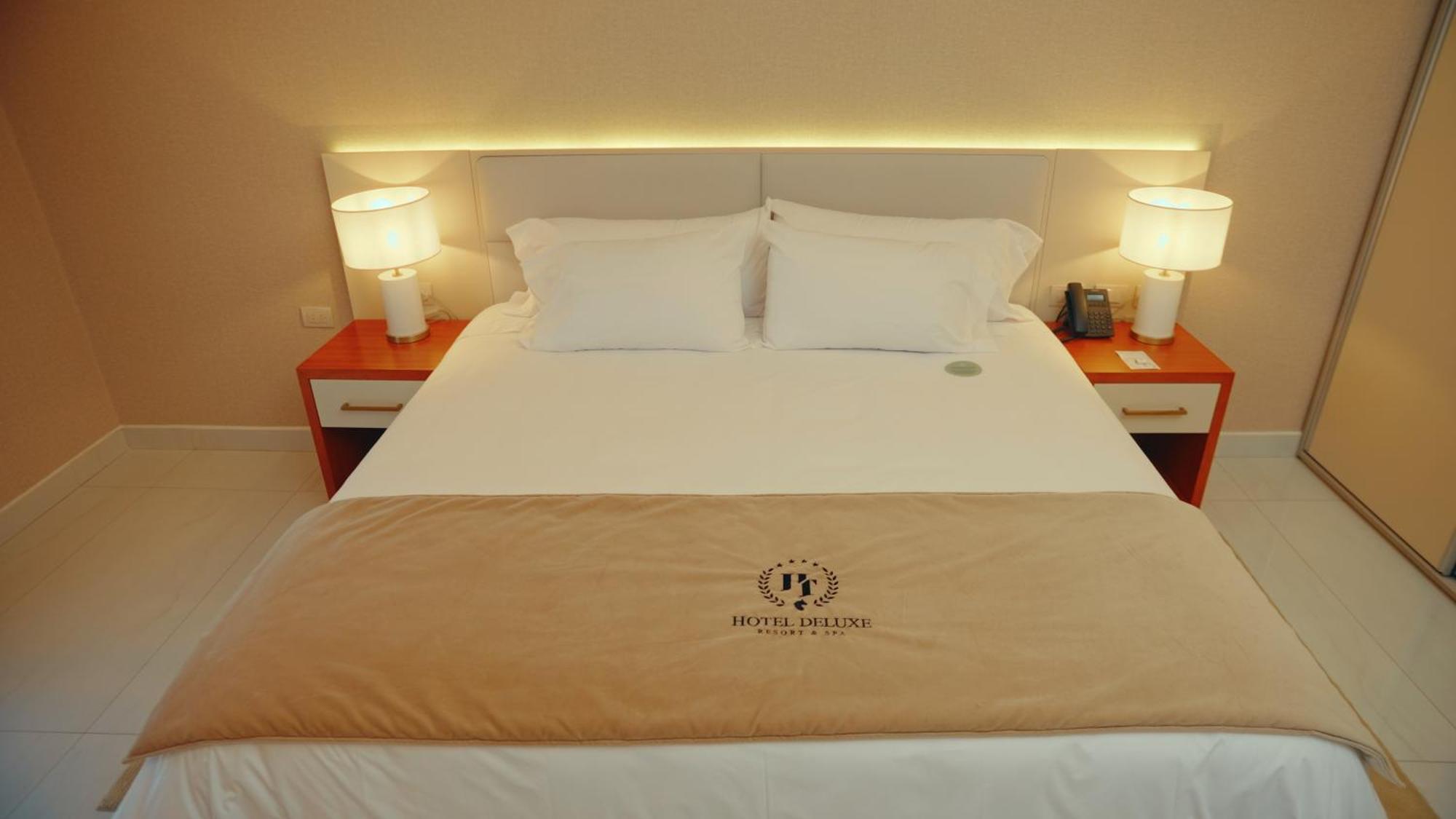 Ht Hotel Deluxe Resort & Spa Σαντιάγο ντελ Εστέρο Εξωτερικό φωτογραφία