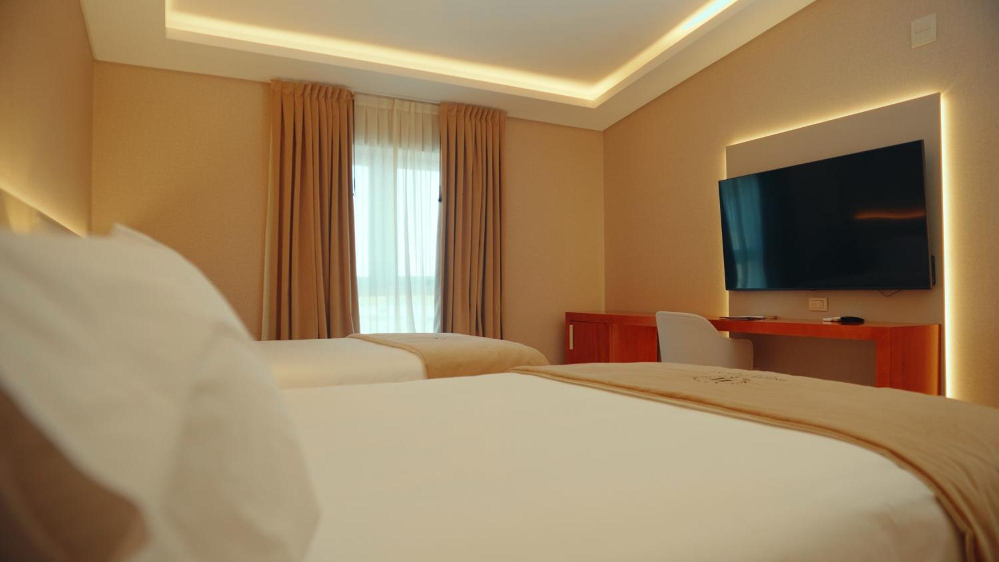 Ht Hotel Deluxe Resort & Spa Σαντιάγο ντελ Εστέρο Εξωτερικό φωτογραφία